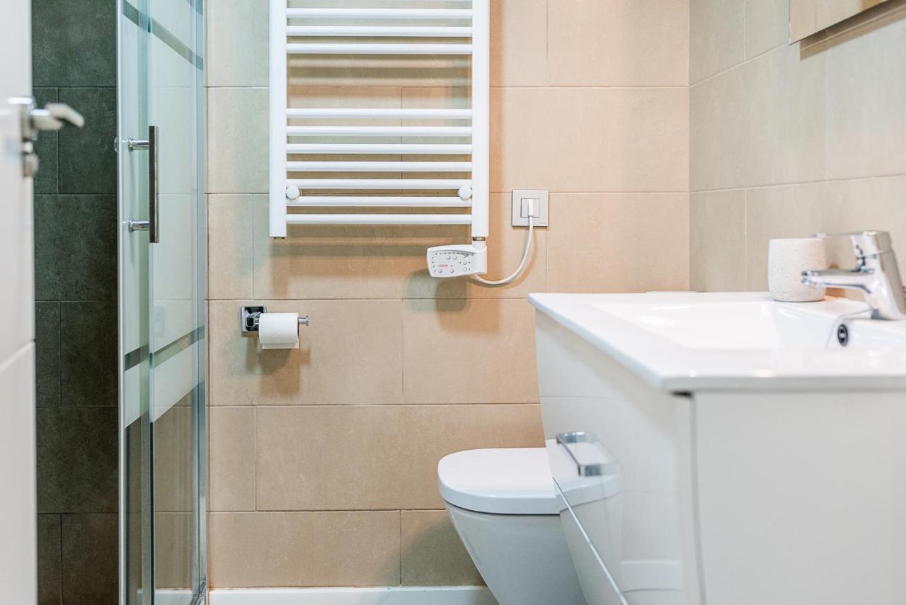 Moderno Apartamento Centro Гранада Екстериор снимка